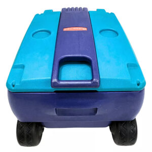Cava Playera Con Ruedas De 63 Litros Rubbermaid